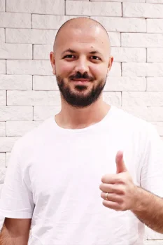 Мазманян Айк